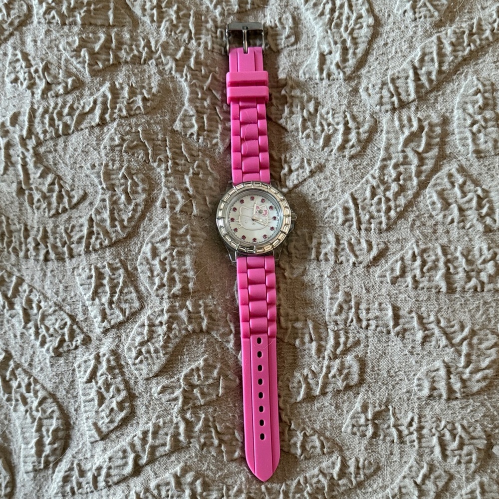 Hello Kitty Pink Silicone Strap Watch vintage